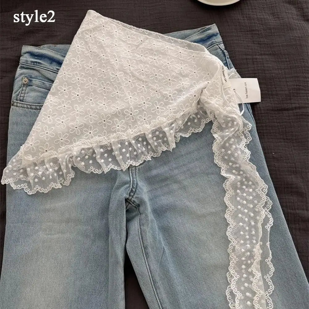 New Hollow Lace Scarf Retro Triangle Headscarf Embroidered Lace Neck Scarf White Lace Up Travel Photo Headband for Women girls