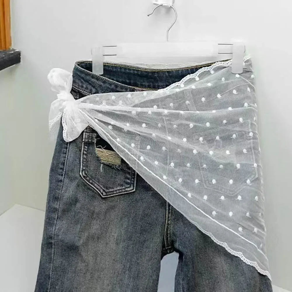New Hollow Lace Scarf Retro Triangle Headscarf Embroidered Lace Neck Scarf White Lace Up Travel Photo Headband for Women girls